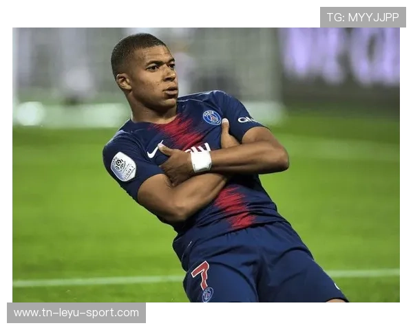 姆巴佩赞助地方青年赛事，小城因他而热闹